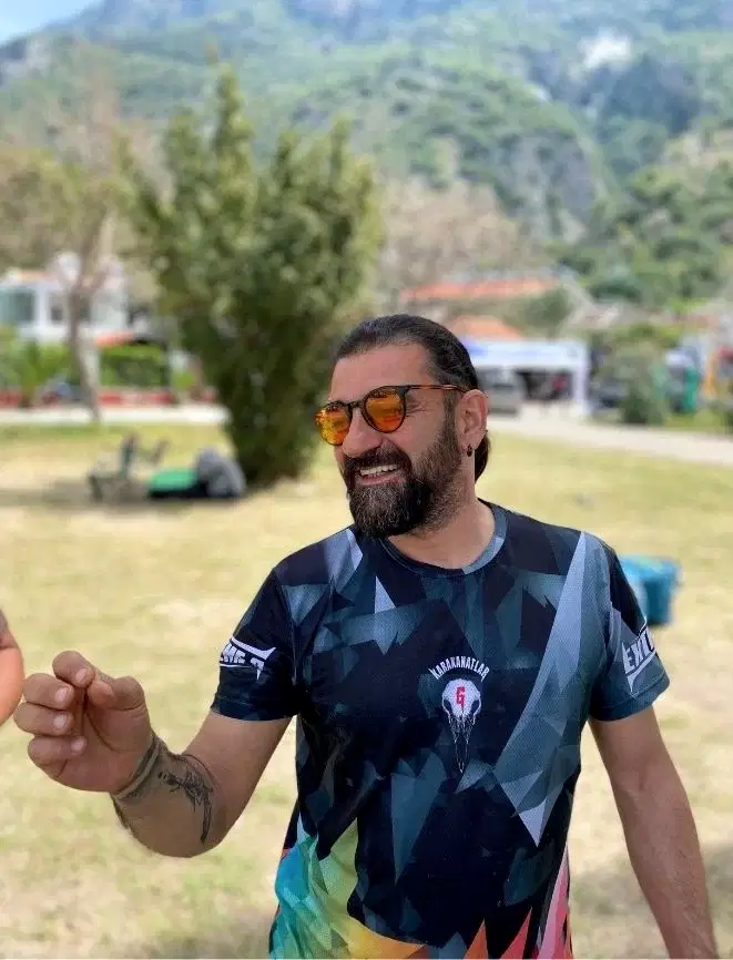 şahin şahin yamaç paraşütü öğretmen pilot